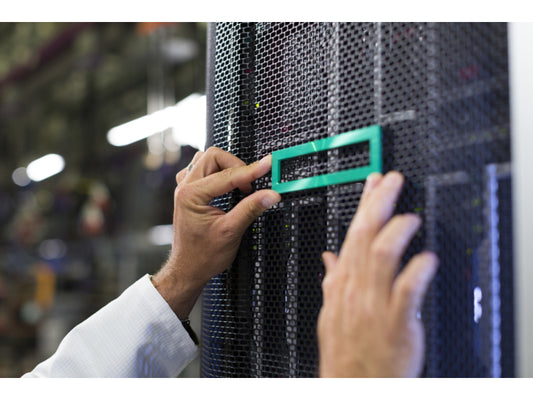 Aruba JL367A | 7.2 Tbps switching fabric module | for CX 8400X chassis | license: N/A