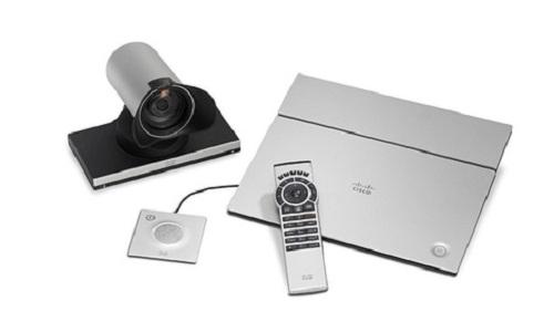 Cisco CTS-SX20-PHD4X-K9 video conferencing kit with silver TV, remote, and 4x zoom camera