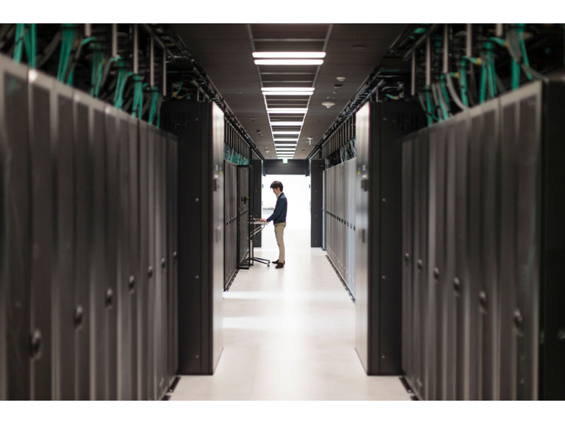 Aruba Q8N47A | Outdoor AP gland and cover kit: M25 (1x), M20 (5x) covers/glands, M16 (2x) covers + grounding kit