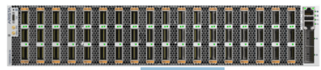 This black arista dcs-7280dr3a-54-dc-f server rack shows multiple slots with green-lit 400g qsfp-dd switch components