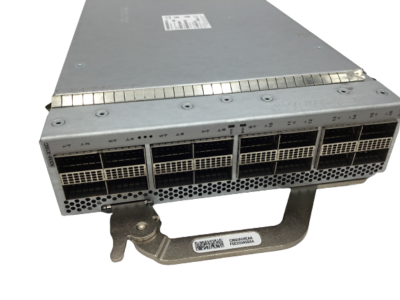 Cisco NXM-X16C silver server rack with 16x QSFP28 ports